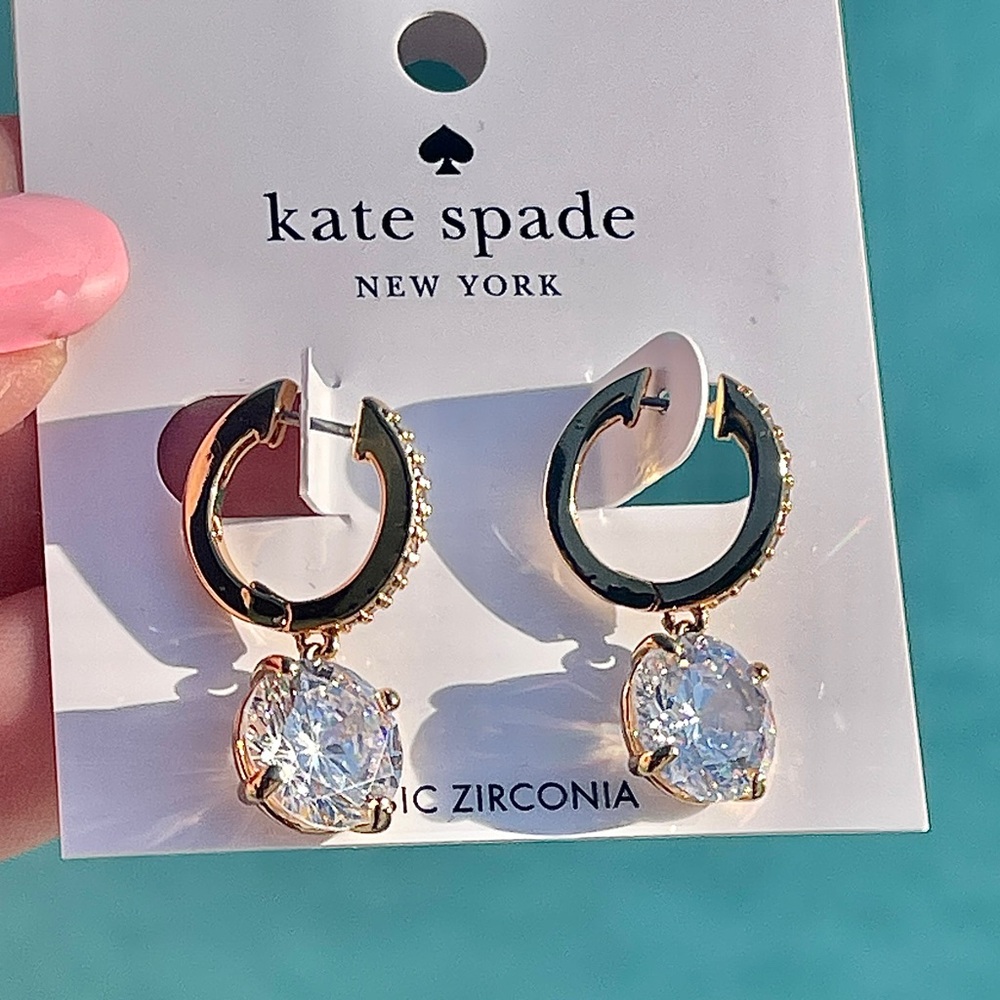 Kate Spade NWT Crystal Drop Gold hoop Huggies Earrings Brilliant CubicZirconia - Picture 9 of 10